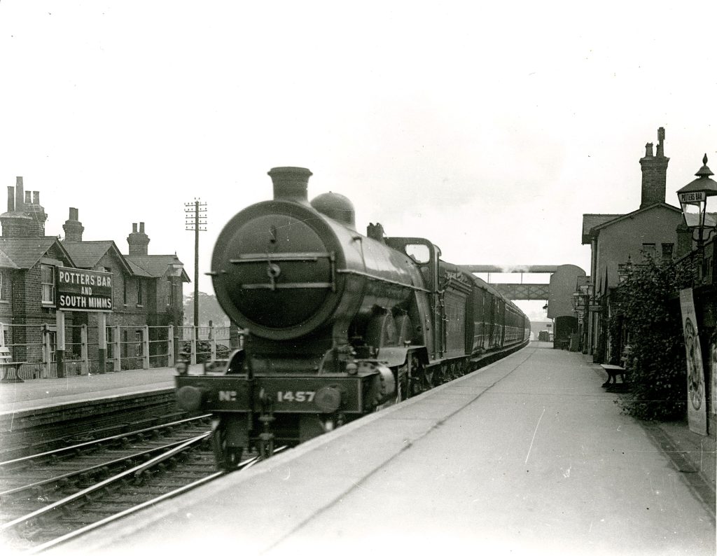 (Copyright) Potters Bar Museum
Potters Bar and District Historical Society