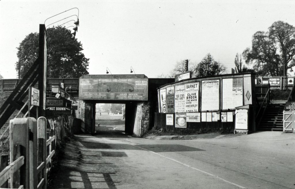 (Copyright) Potters Bar Museum
Potters Bar and District Historical Society